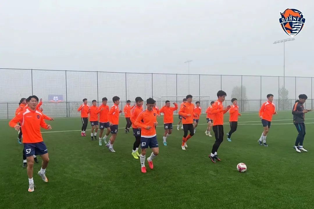 西部地区体教融合足球青训体系建设试点签约仪式举行(图1)