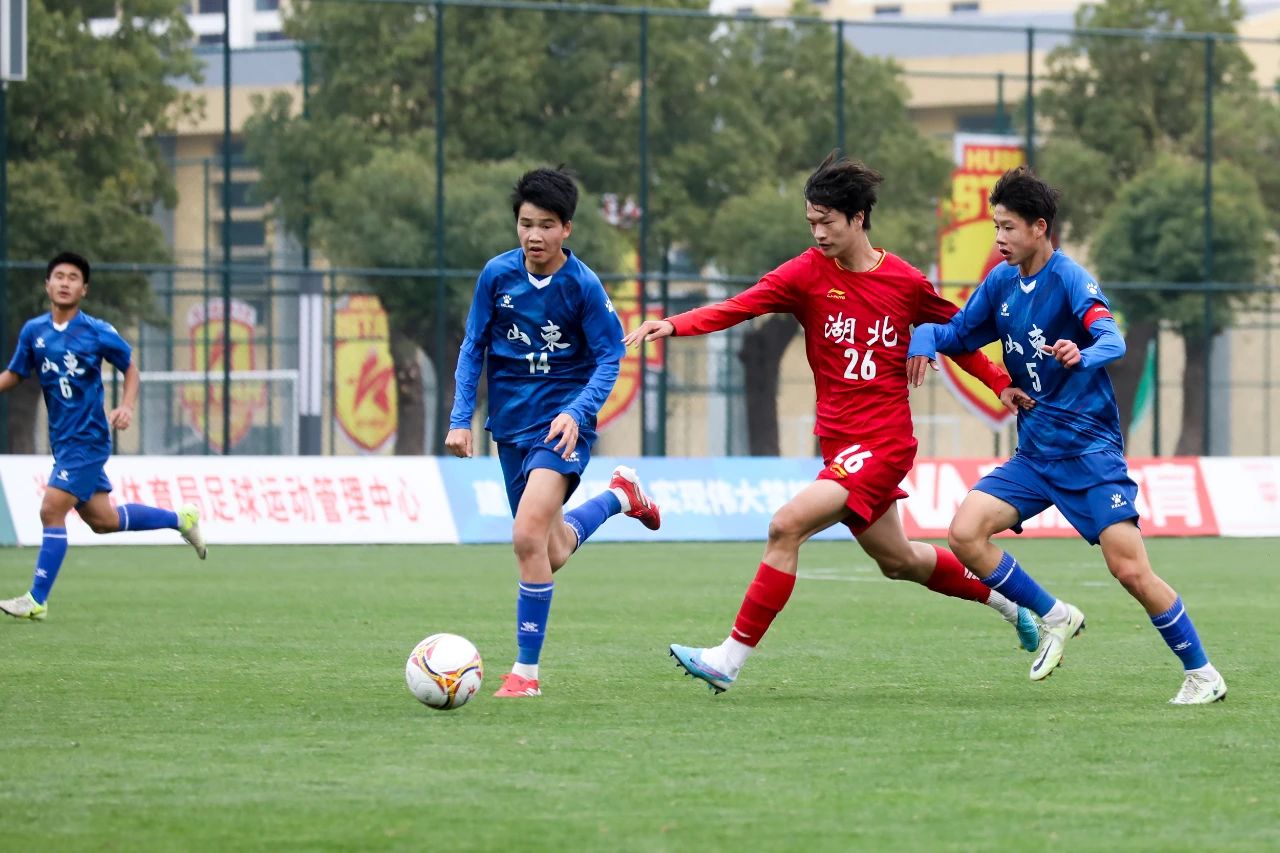 意甲外籍球员比例达691%本土青训体系面临哪些生存危机？(图1)